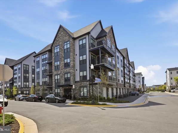 23651 Havelock Walk Ter #304, Ashburn, VA 20148