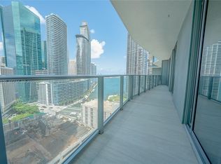 77 SE 5th St #2203, Miami, FL 33131