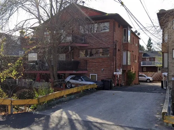 354 E Harriet Ave, Palisades Park, NJ