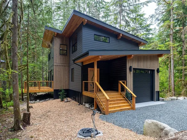 7489 Olsen Drive, Deming, WA 98244