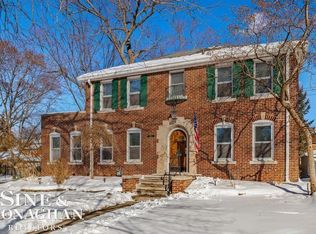 1264 Bishop Rd, Grosse Pointe Park, MI 48230