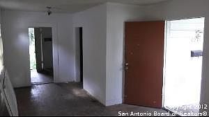 5th image of 1210 W Mulberry Ave