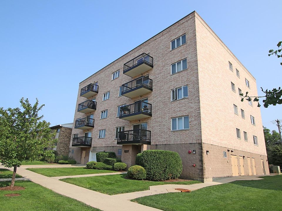 1st image of 1227 Brown St APT 302