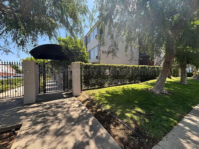 Oakland Summit — Photo 33