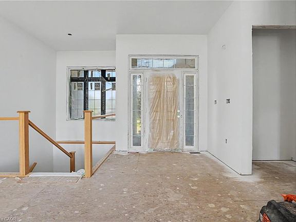 4th image of 455 Mines Rd