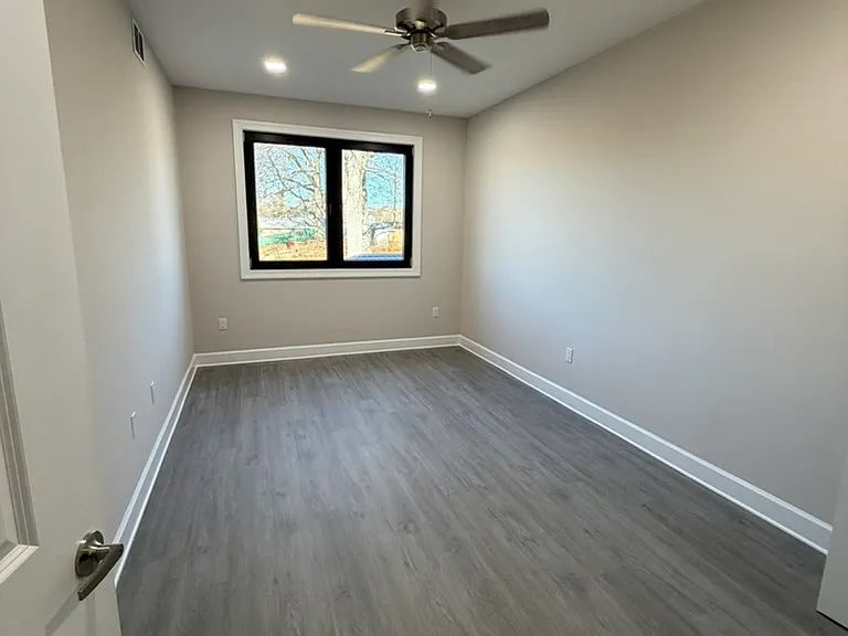 434 Centre St #211 — Photo 3