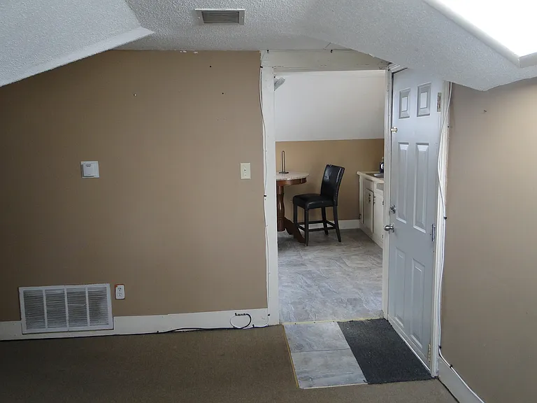 53 South Ave #3 — Photo 8