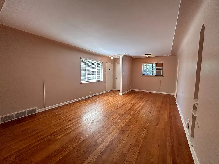 3141 W 21st Ave — Photo 7