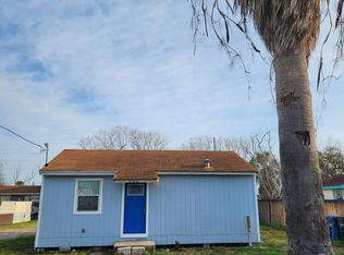 506 Scotland Dr, Corpus Christi, TX 78418