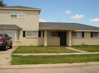 3004 Mumphrey Rd, Chalmette, LA 70043