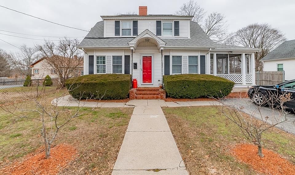 1st image of 325 Greenville Ave