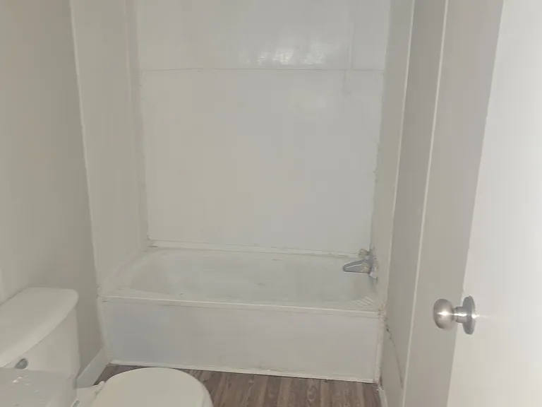 110 Deborah Dr — Photo 36
