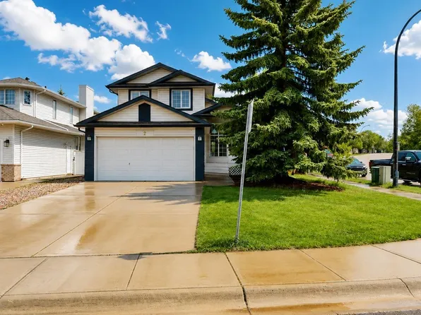 2 Hampton Ct, Strathcona County, AB T8A 5R5