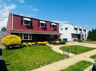 19 Spruce St, Port Reading, NJ 07064