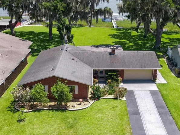 35102 Shady Oaks Ln, Fruitland Park, FL 34731