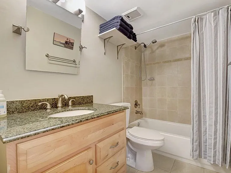 950 Lavers Cir #F309 — Photo 22