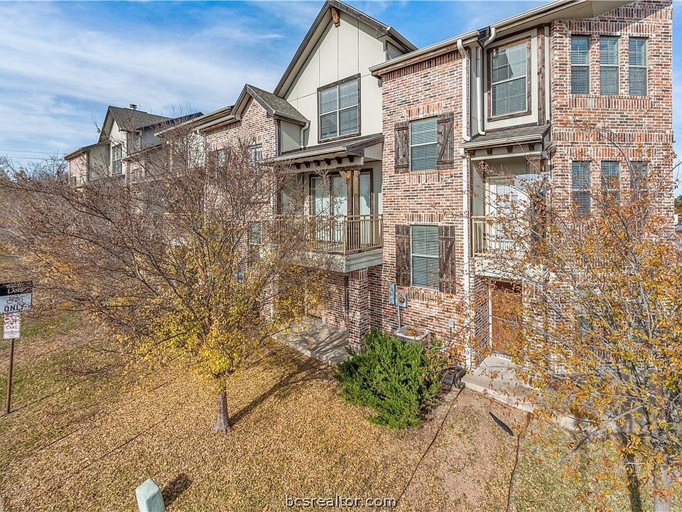 1st image of 353 George Bush Dr E