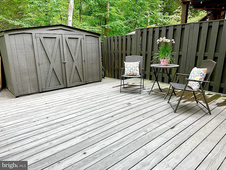 8301 Wind Fall Rd — Photo 15