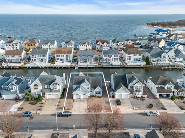 18 Peaksail Drive, Bayville, NJ 08721