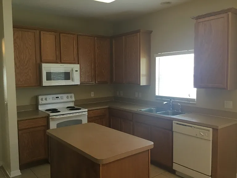 1309 Kintla Rd — Photo 5