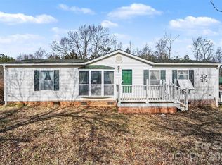 108 Twisted Oak Ln, Gastonia, NC 28052