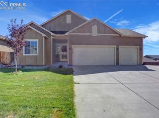 2225 Green Grass Ct, Colorado Springs, CO 80915