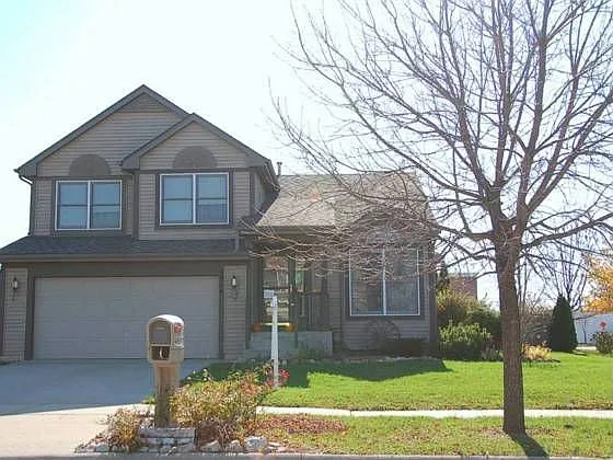4914 Lobelia Ln photo 1
