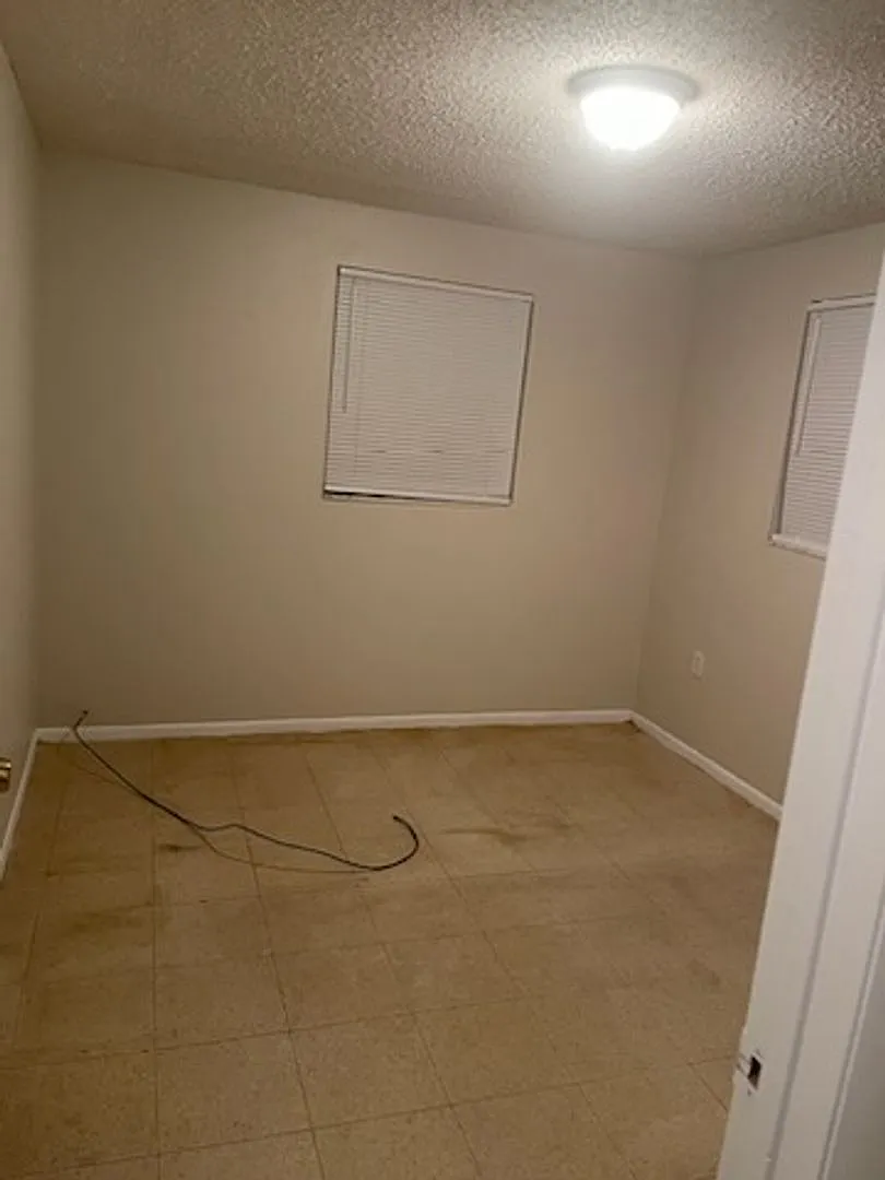 2 Bedroom 1 Bath Duplex For Rent at 7068 County Road #213 Wildwood, Fl. 34785. — Photo 2