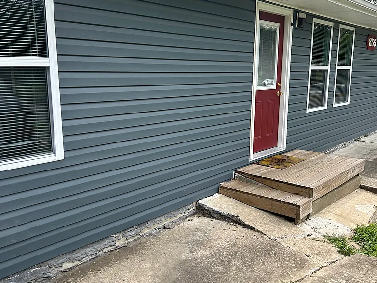 855 S Mitchell St #A — Photo 16