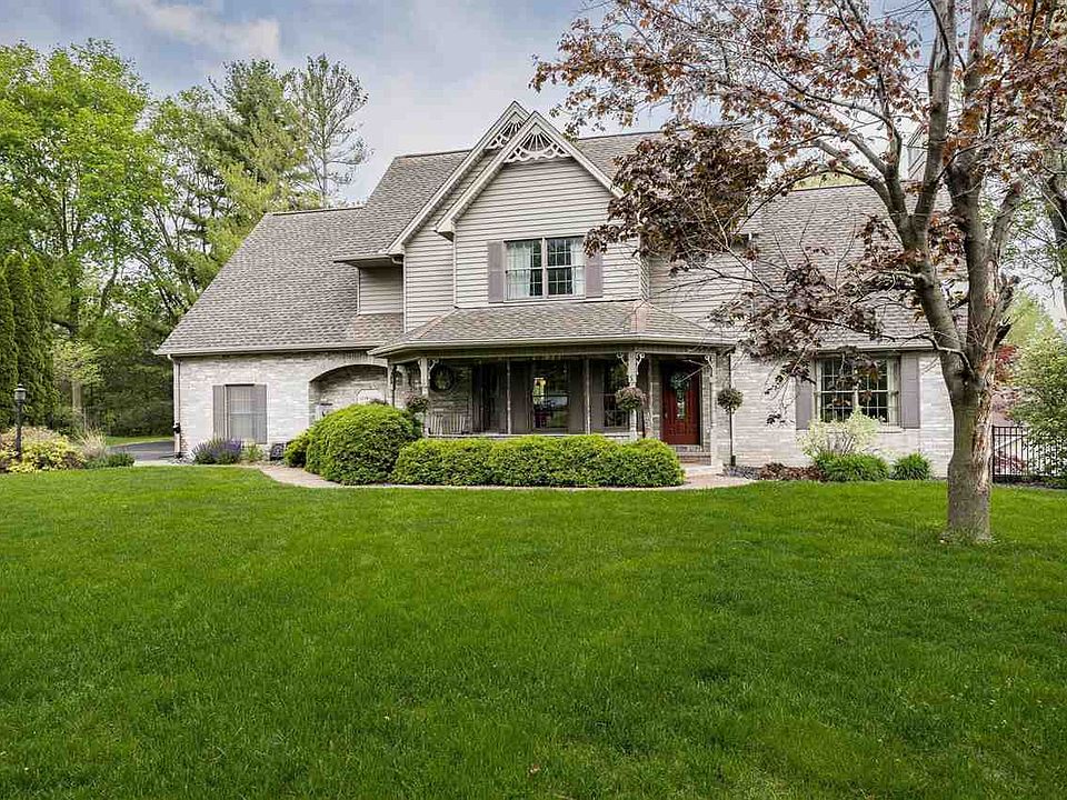 1719 Brown Deer Trce, Coralville, IA 52241 MLS 202301000 Zillow