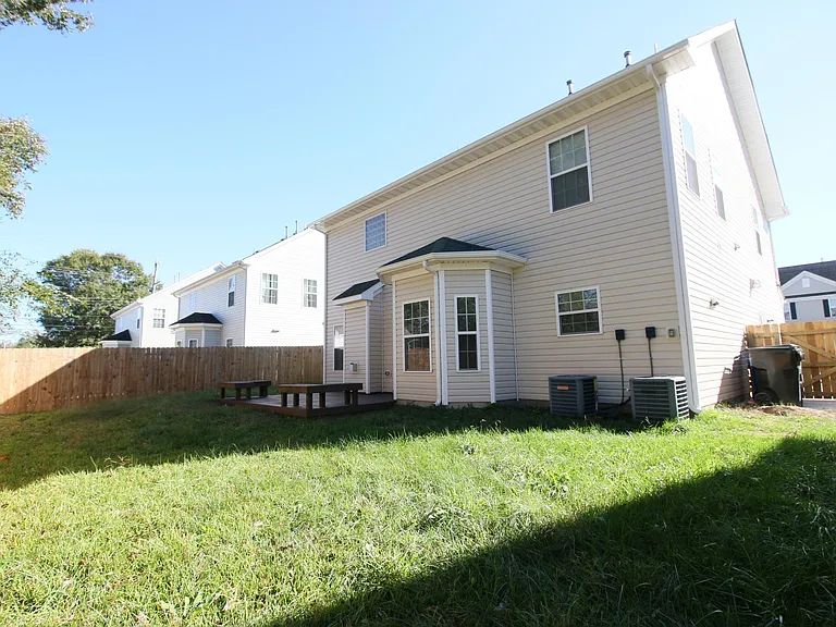 2408 Fair Lady Pl — Photo 21