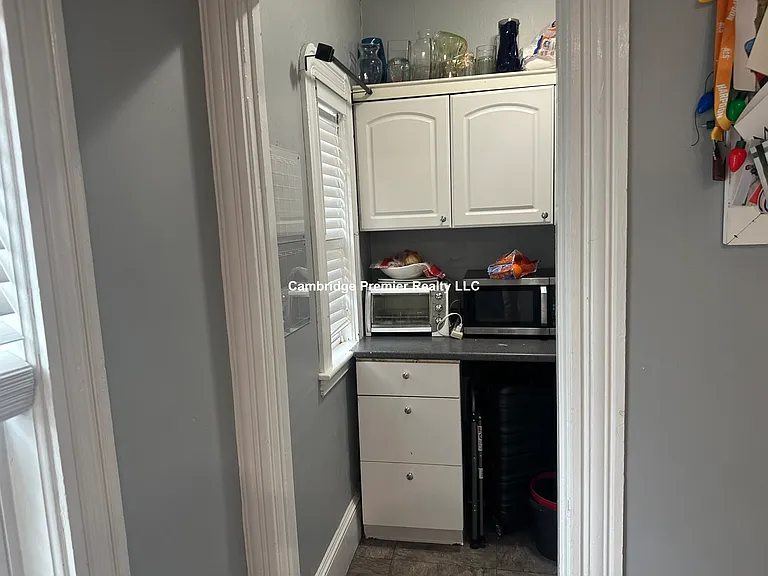 58 Lowden Ave #3 — Photo 10