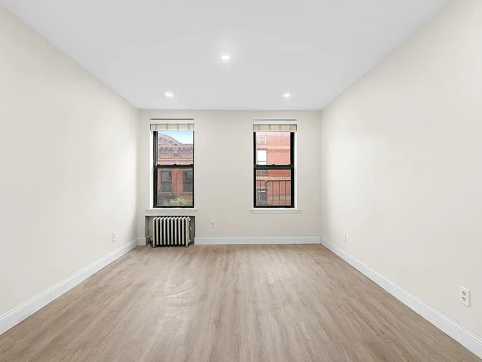 131 Eldridge St #4B
