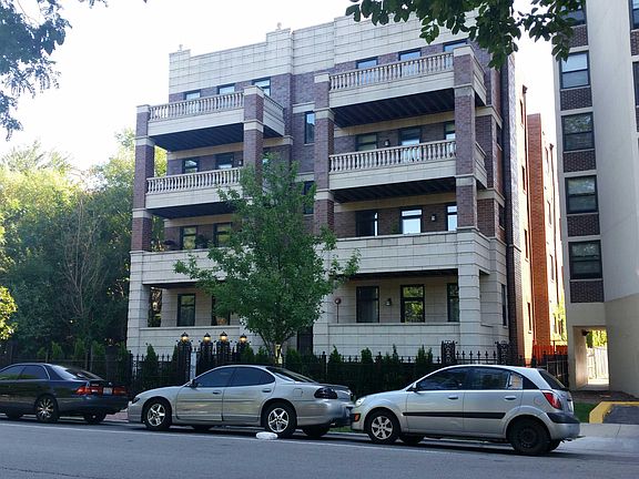 4th image of 4815 S Drexel Blvd #1NW