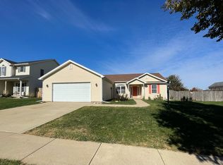 3922 Trailway Dr, Champaign, IL