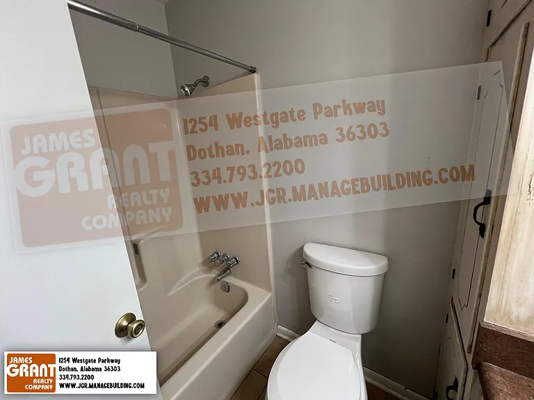 108 Kane Rd — Photo 14