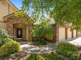 1054 N Crystal Cove Ave, Meridian, ID 83642