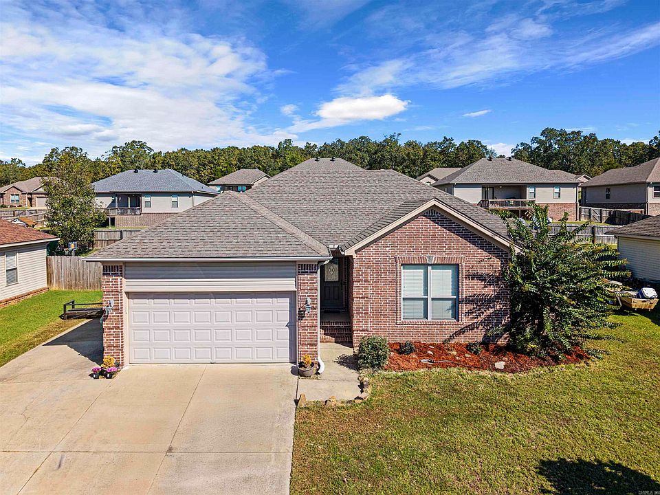 1st image of 704 Rolling Rock Dr