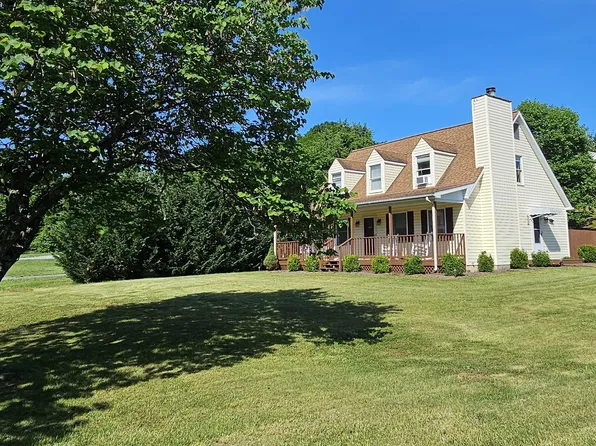 2229-12 Oclock Knob Rd, Salem, VA 24153