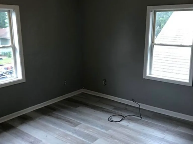 832 S Pershing Ave — Photo 12