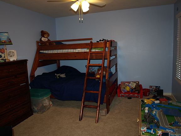 secondary bedroom