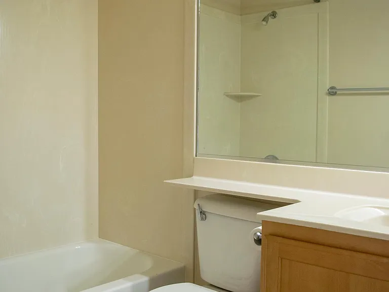 1422 Southern View Dr — Photo 7