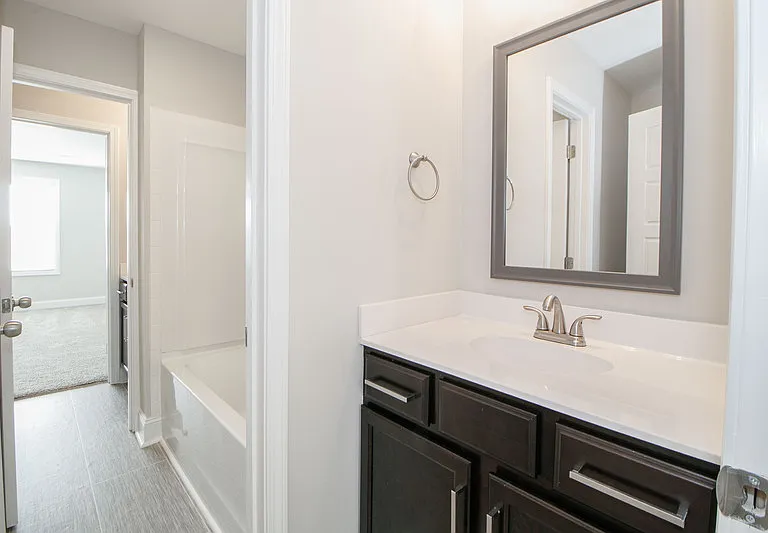 220 Drayton Dr #B — Photo 11