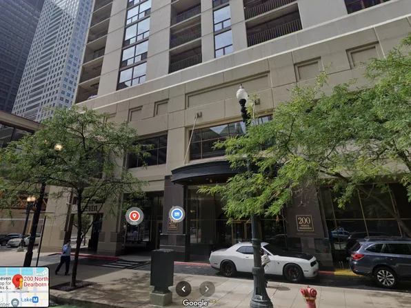 200 N Dearborn St Unit 1807, Chicago, IL 60601