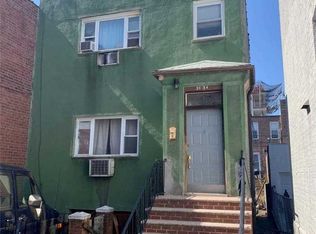 2134 33rd St, Astoria, NY 11105