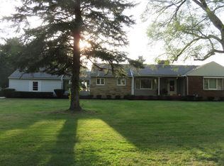 3914 Brookside Dr, Barberton, OH 44203