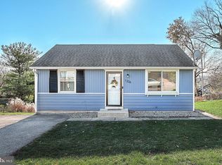 1206 Overbrook Dr, York, PA 17404