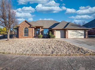 217 NW 160th St, Edmond, OK 73013