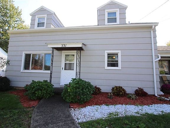 2nd image of 331 Lowden Point Rd