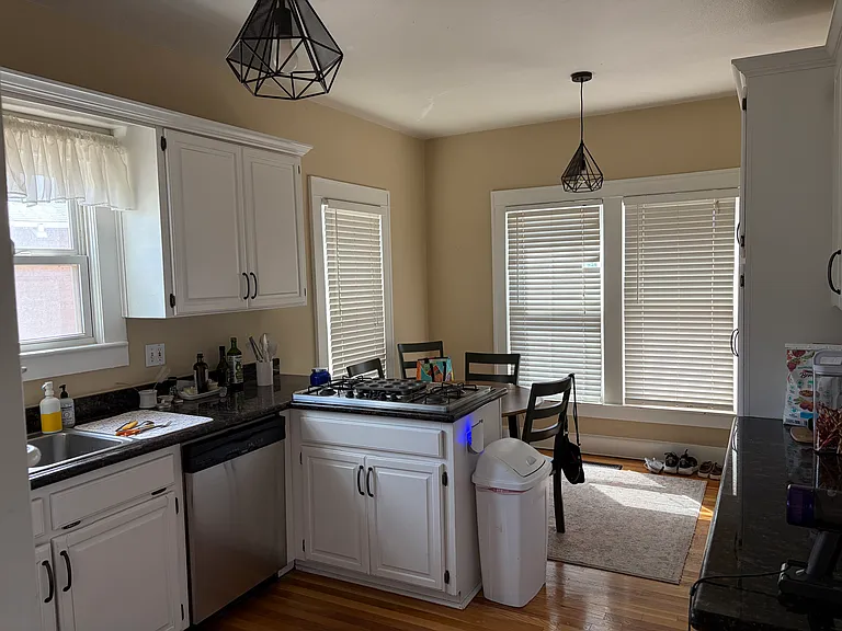 1313 Cincinnati Ave — Photo 5